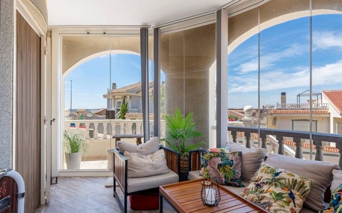 Image No.8-6 Bed Villa for sale