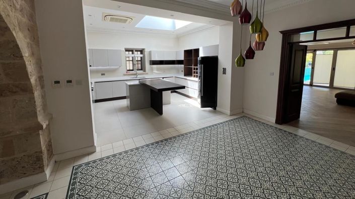 Image No.13-5 Bed Villa for sale