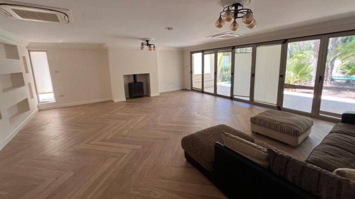 Image No.15-5 Bed Villa for sale