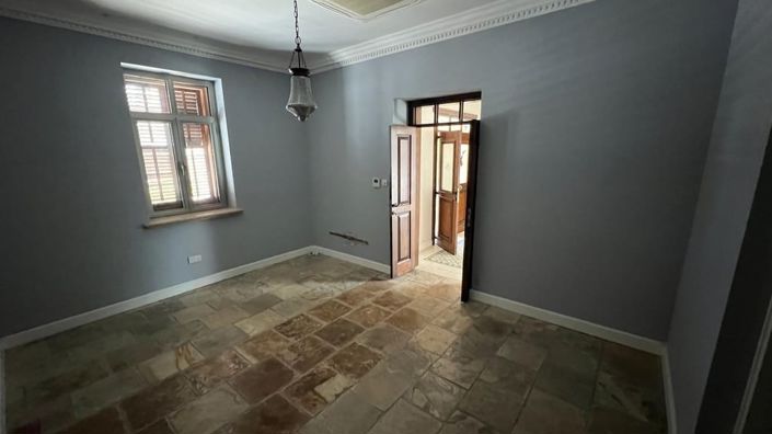 Image No.17-5 Bed Villa for sale