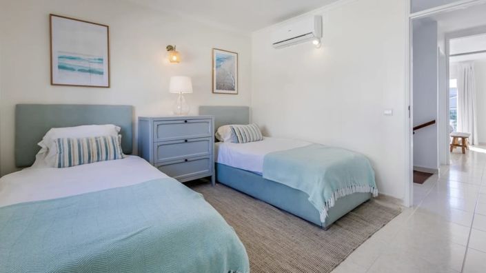 Image No.17-4 Bed Villa for sale