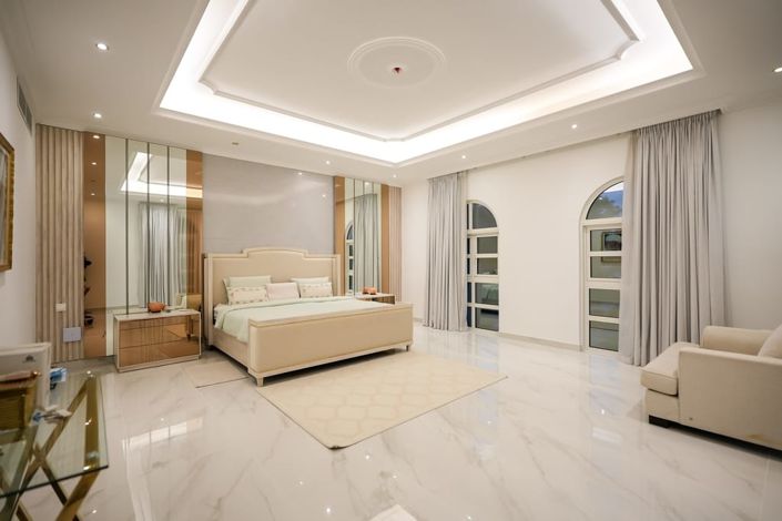 Image No.19-5 Bed Villa for sale