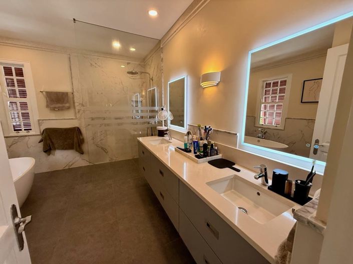 Image No.16-4 Bed Villa for sale