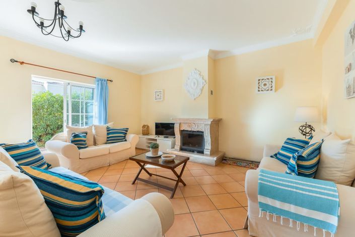 Image No.5-4 Bed Villa for sale