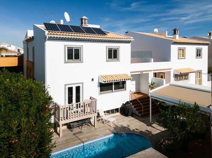 Image No.2-4 Bed Villa for sale