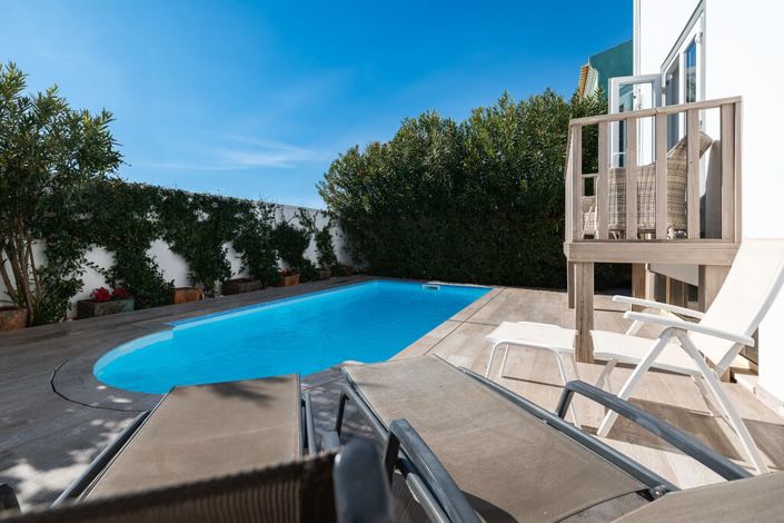 Image No.4-4 Bed Villa for sale