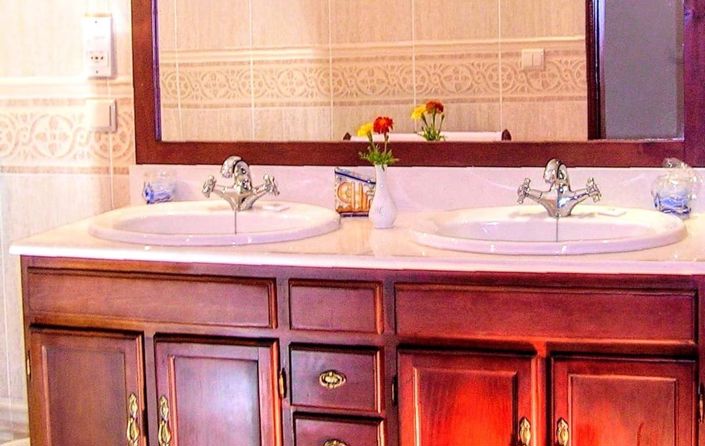 Image No.19-14 Bed Villa for sale