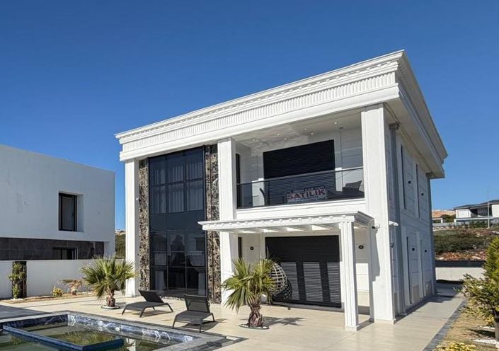 Image No.2-4 Bed Villa for sale