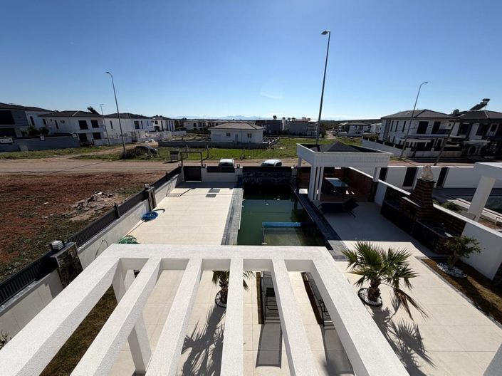 Image No.23-4 Bed Villa for sale