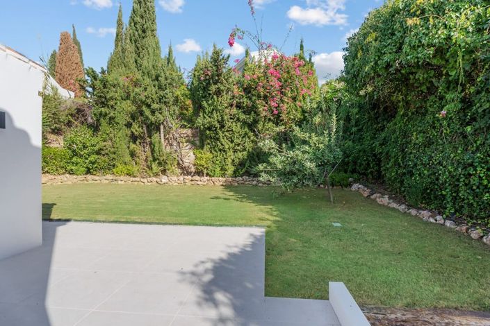 Image No.7-4 Bed Villa for sale