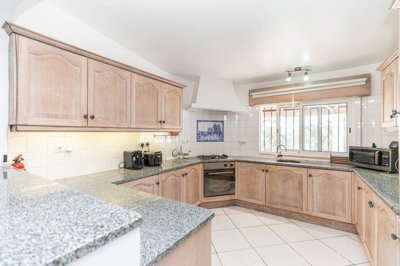 algarve-villa-ptsaov484-10