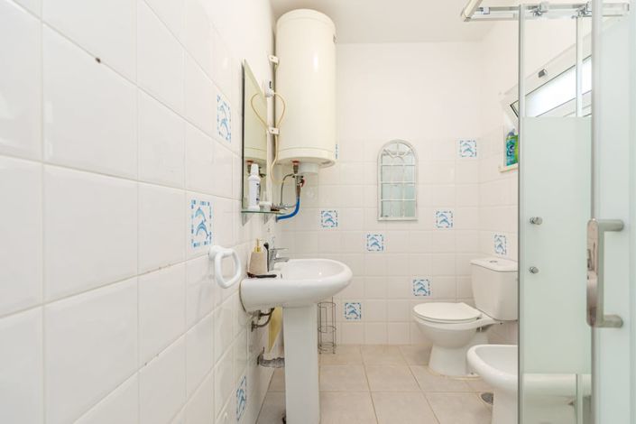 Image No.19-4 Bed Villa for sale