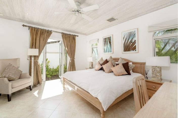 Image No.20-6 Bed Villa for sale