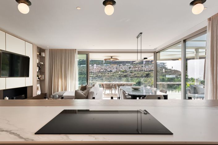 Image No.11-3 Bed Apartment for sale