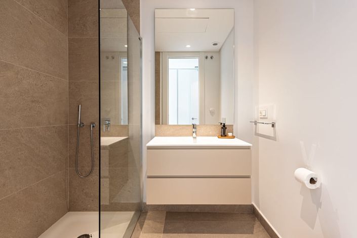 Image No.17-3 Bed Apartment for sale