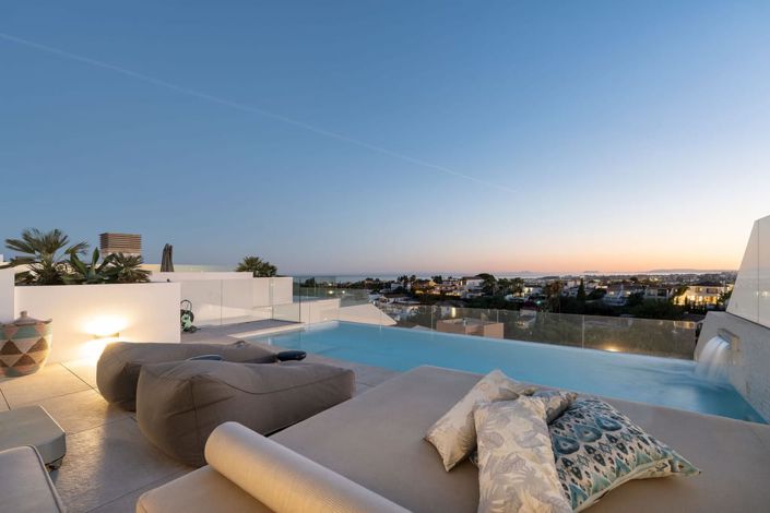 Image No.28-4 Bed Villa for sale