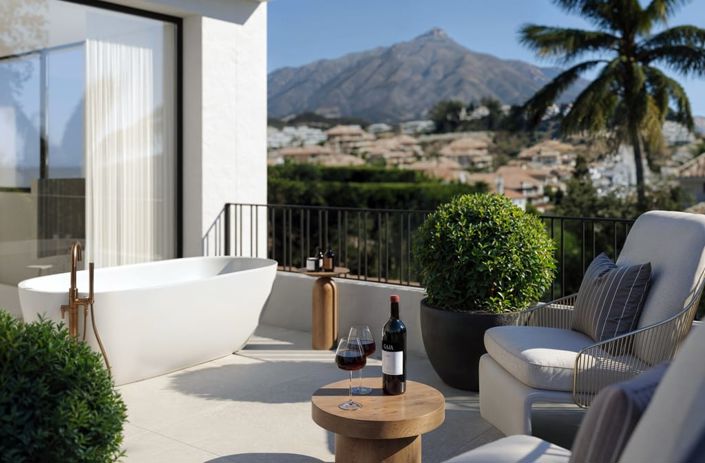 Image No.3-5 Bed Villa for sale