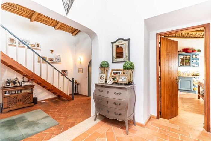 Image No.17-4 Bed Villa for sale