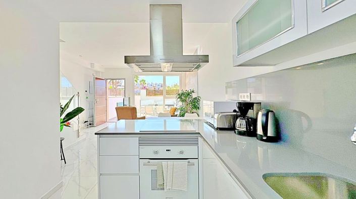 Image No.14-3 Bed Villa for sale