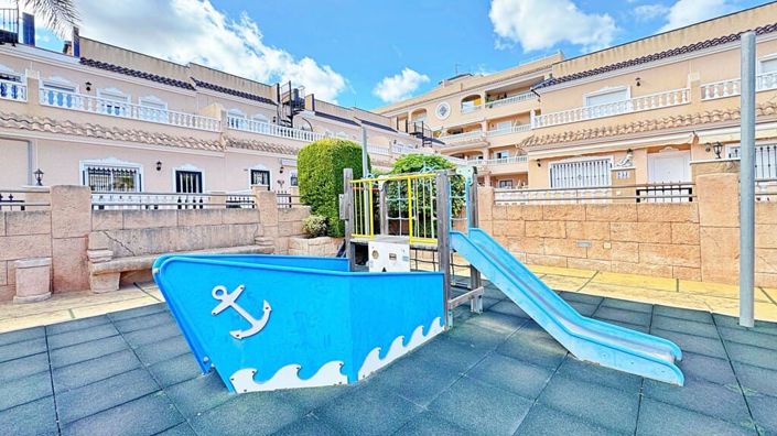 Image No.10-3 Bed Villa for sale