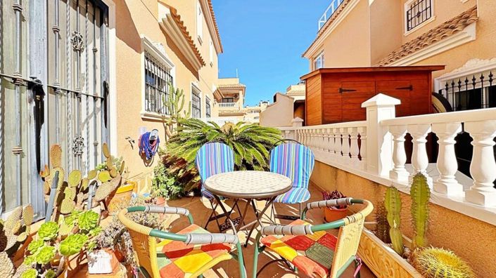 Image No.11-3 Bed Villa for sale