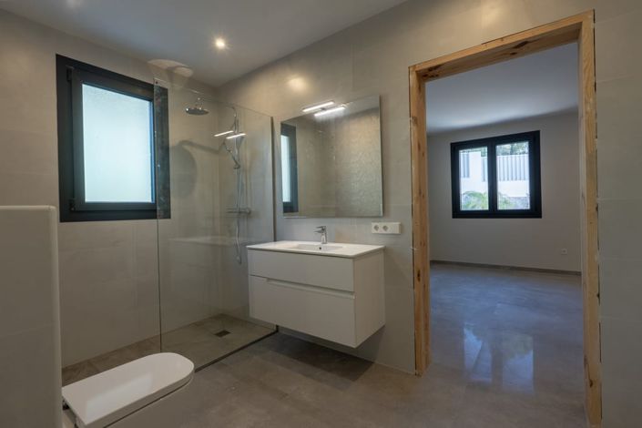 Image No.23-3 Bed Villa for sale