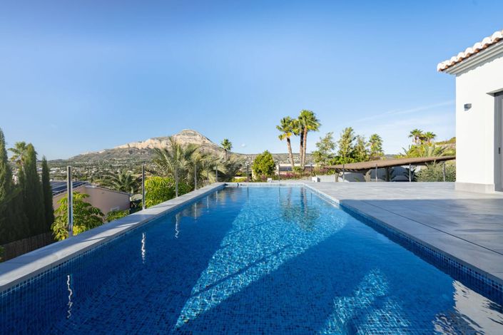 Image No.5-3 Bed Villa for sale