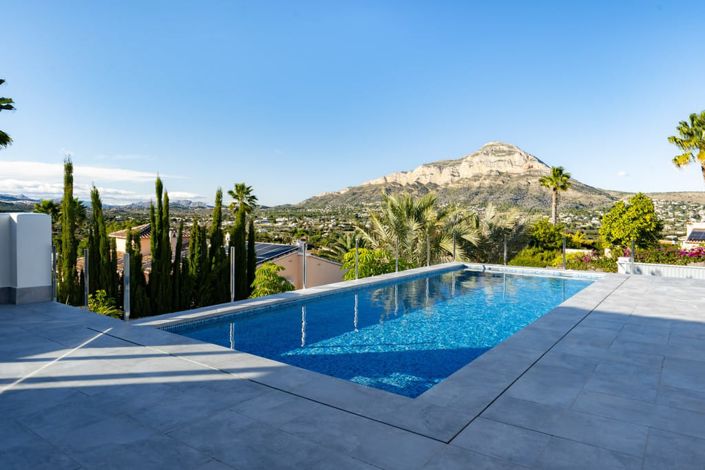 Image No.7-3 Bed Villa for sale