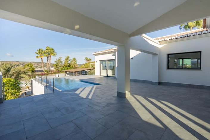 Image No.8-3 Bed Villa for sale