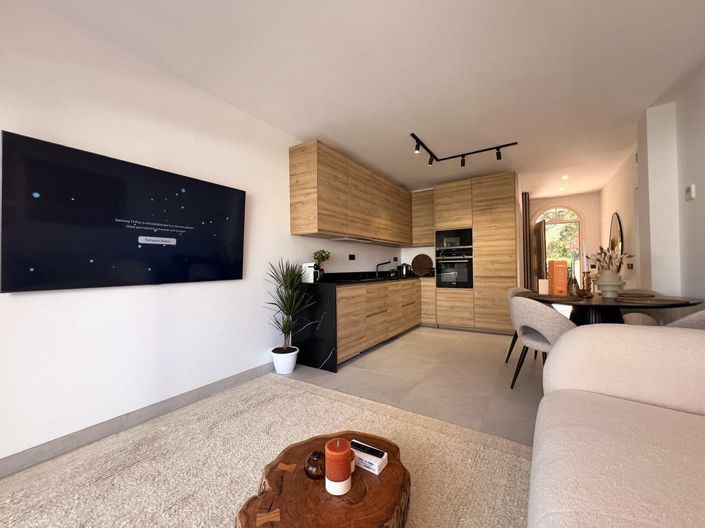 Image No.11-3 Bed Apartment for sale