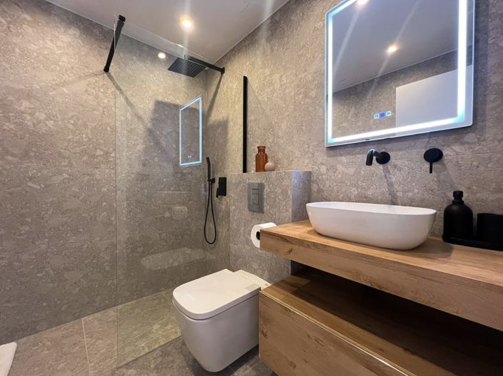 Image No.19-3 Bed Apartment for sale