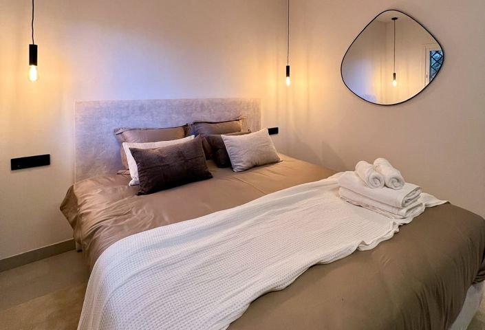 Image No.22-3 Bed Apartment for sale