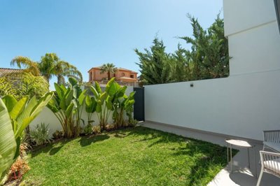 marbella-townhouse-esmarv396-9
