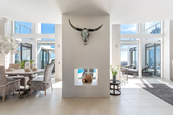 Image No.15-6 Bed Villa for sale