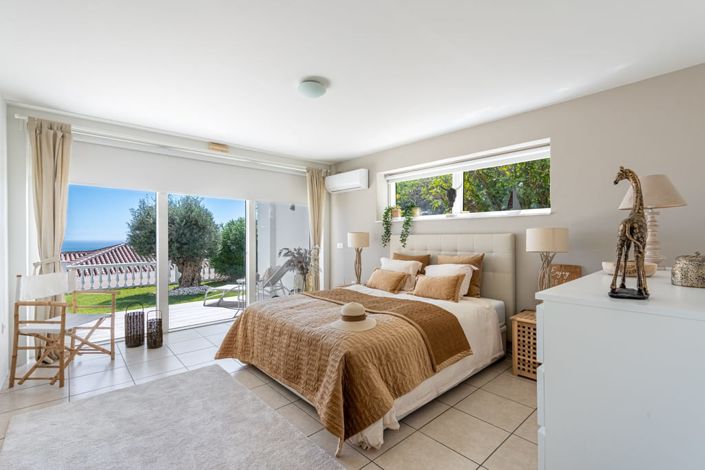 Image No.26-6 Bed Villa for sale