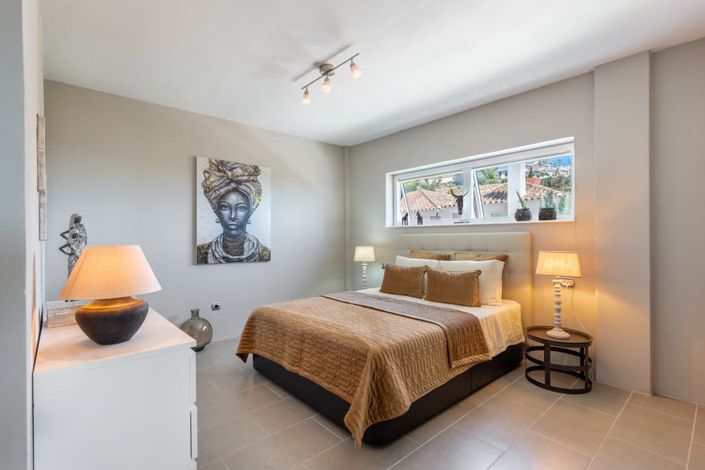 Image No.29-6 Bed Villa for sale
