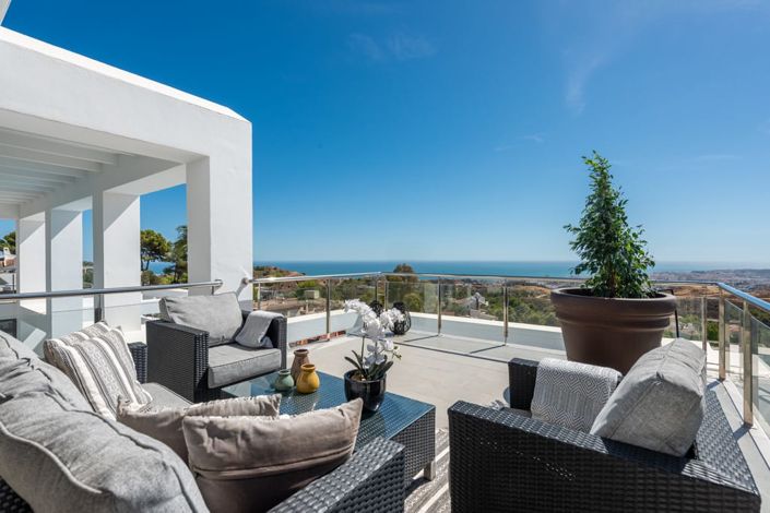 Image No.6-6 Bed Villa for sale