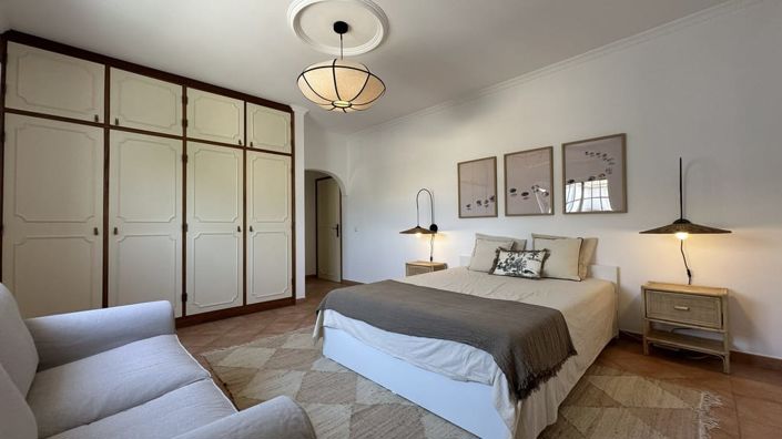Image No.22-5 Bed Villa for sale