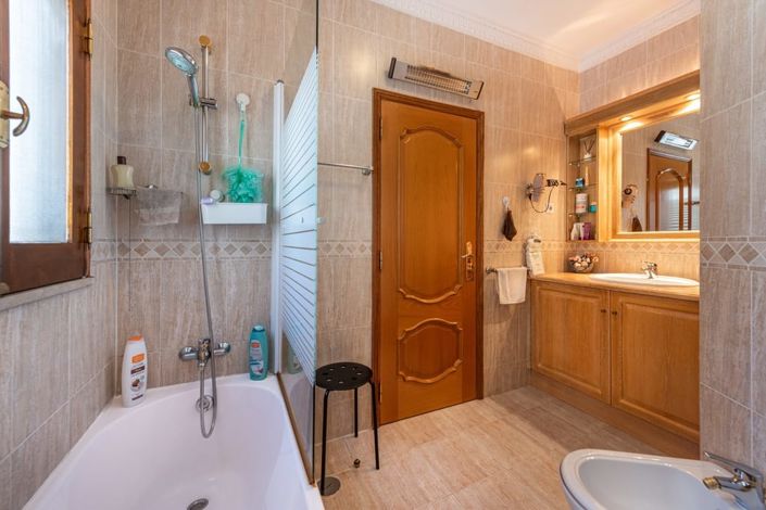 Image No.27-4 Bed Villa for sale