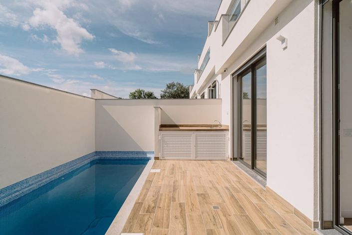 Image No.8-3 Bed Villa for sale
