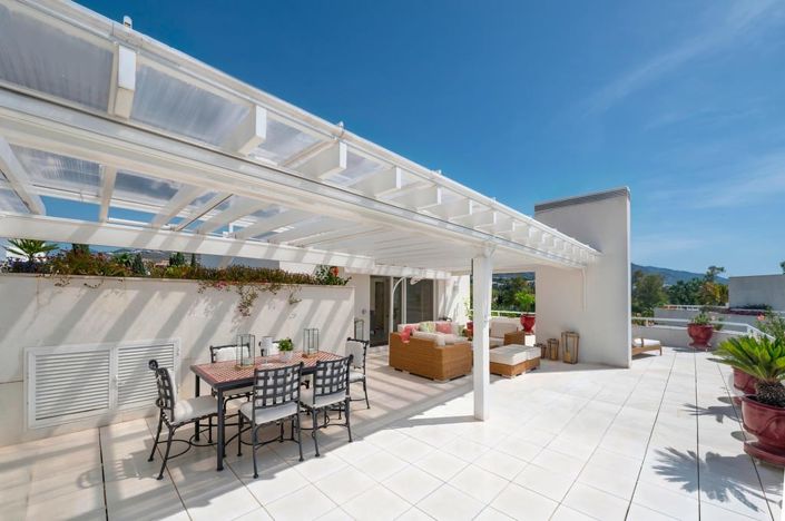 Image No.24-4 Bed Villa for sale