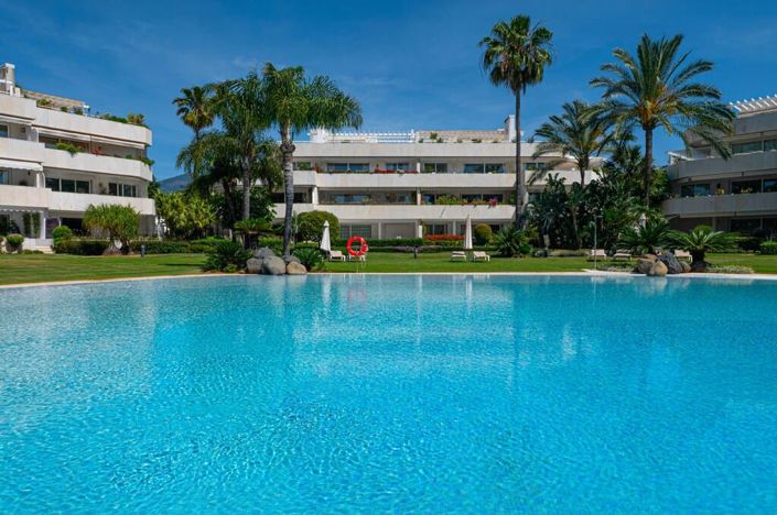 Image No.5-4 Bed Villa for sale