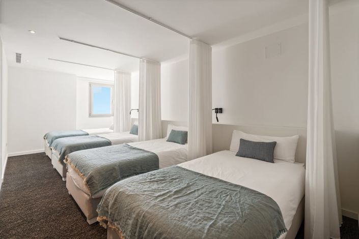 Image No.25-5 Bed Apartment for sale