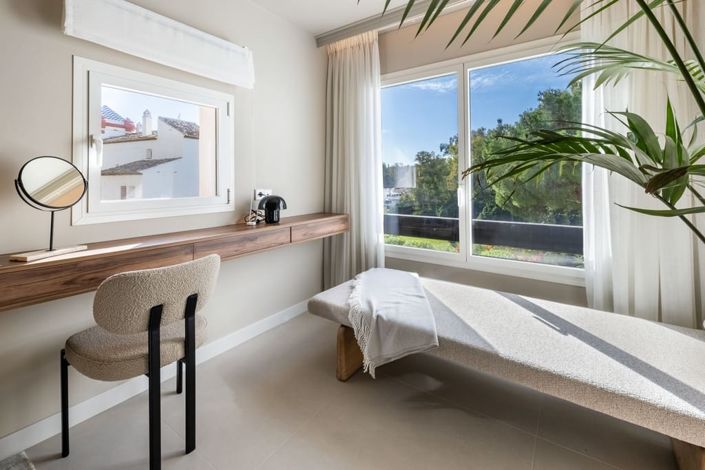 Image No.22-3 Bed Apartment for sale