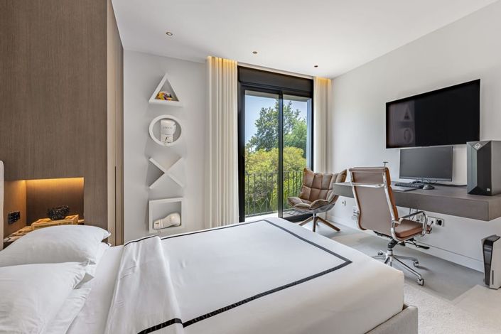 Image No.19-3 Bed Apartment for sale