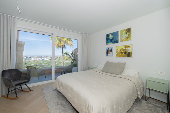 Image No.22-3 Bed Apartment for sale