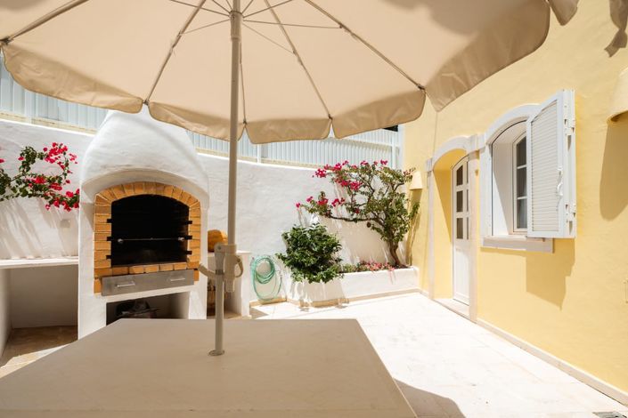 Image No.12-3 Bed Villa for sale