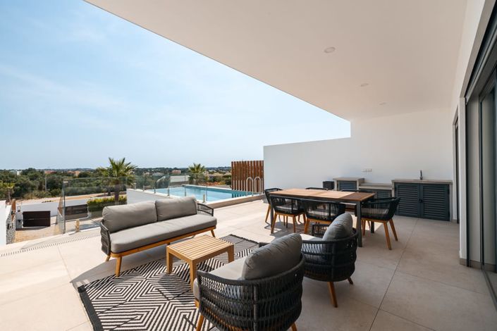Image No.13-4 Bed Villa for sale
