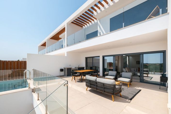 Image No.4-4 Bed Villa for sale