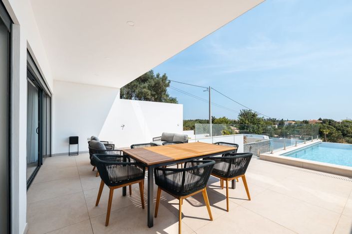 Image No.5-4 Bed Villa for sale